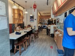 大堂-李与白包子铺(桐梓林店)