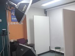 -爱定格照相馆·证件照(上海惠南观海坊店)