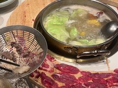 -牛人日志·鲜牛肉骨汤火锅(万科里瑧店)