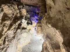 -泰安地下龙宫景区