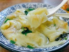 馄饨-吕氏馄饨包子大排档