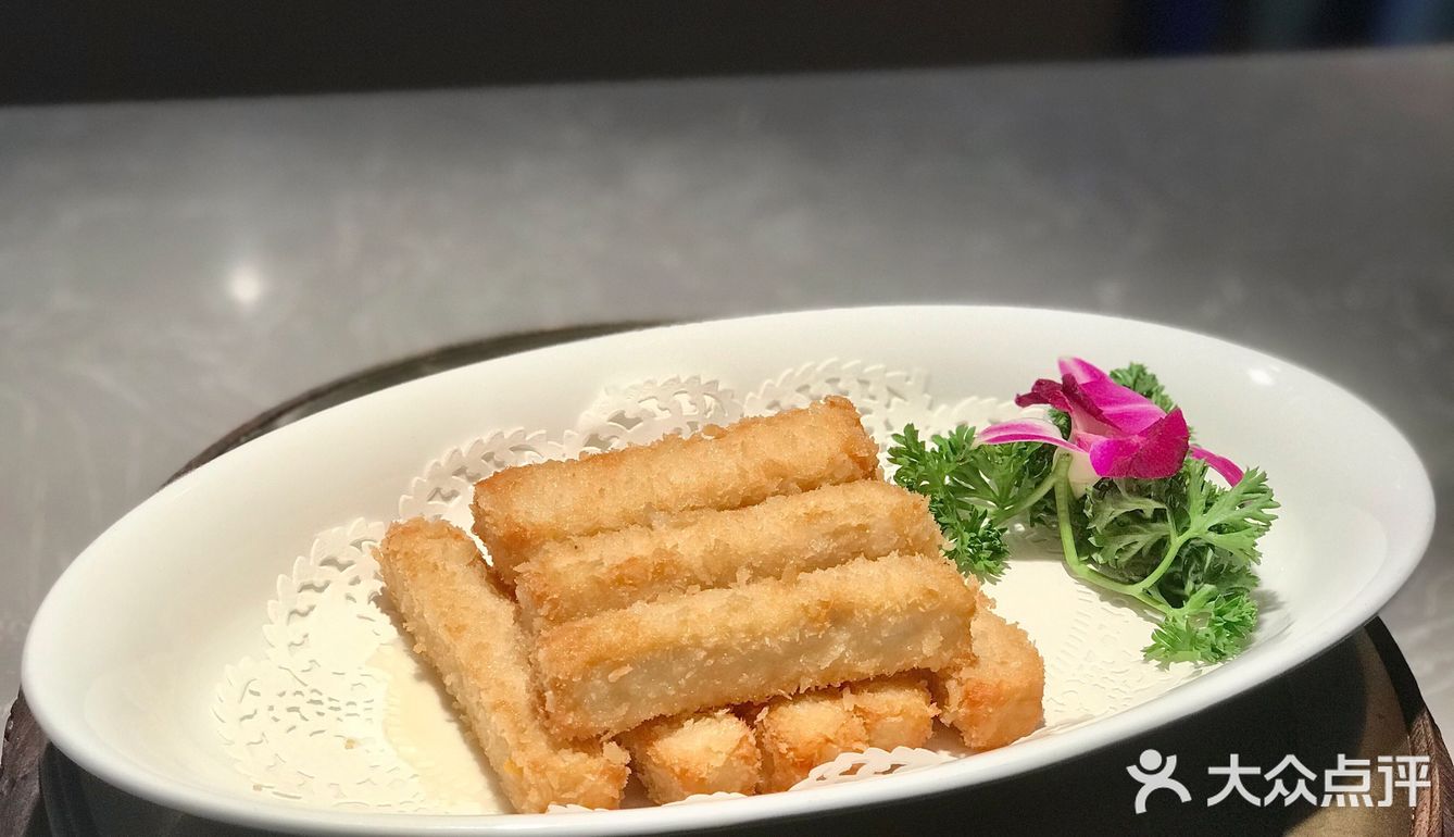 来长沙必吃剁椒鱼头[胜利]