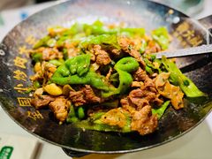 -费大厨辣椒炒肉(高铁吾悦广场店)