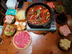 -黔有有贵州酸汤夺夺粉火锅(五味十字店)