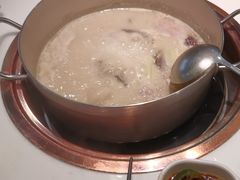-洪氏嗨捞·猪肚鸡火锅(阳光天地店)