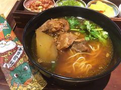 -牛腩之旅·牛腩牛杂煲(光启城美食城店)