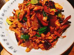 土萝卜干炒土腊肉-吃饭皇帝大(合生汇店)