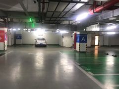 -上海青浦宝龙广场-地下停车场