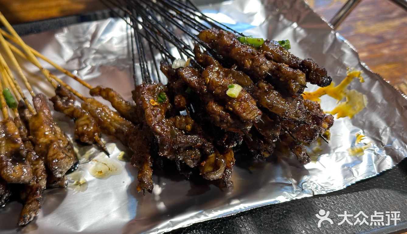 金贝贝｜龙姐烤肉——锦绣星城店