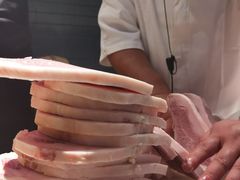 -铭牛烧肉·和牛海鲜自助(高新月牙湖店)