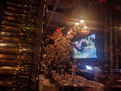 -胡桃里音乐餐厅(陶溪川店)(川湘赣菜·世界百大酒庄直供红酒·音乐表演)