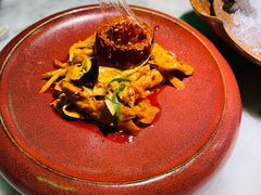 敲糖棒棒鸡-辛香汇·现炒川菜(淮海路百盛店)