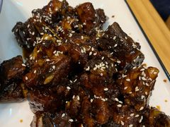 黑蒜小排-小郭私房菜·海肠捞饭店(学士街店)