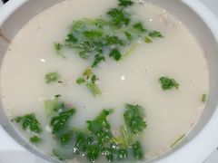 -梅利汴京烤鸭•开封豫菜地标店(东大街店)