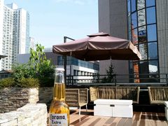 -成都太古里总府王府井亚朵X酒店