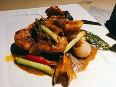 -穹六人间 people 6(岳阳路店)