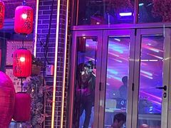 -喜鹊音乐酒馆(西街店)