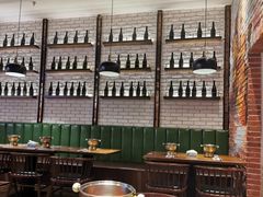 大堂-亚马逊环球美食百汇(新城吾悦广场店)