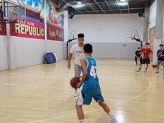 -玩家共和国篮球俱乐部