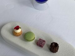 -AZUR聚(香格里拉饭店)