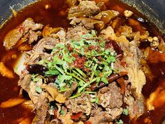 -大众跷脚牛肉馆·非遗传承单位(峨眉山店)