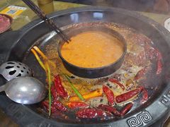 -黄潇洒老火锅(九眼桥宏济巷店)