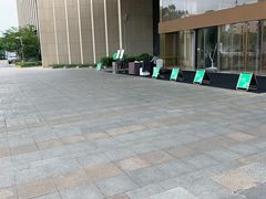 -苏州汇融广场假日酒店