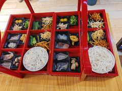 -勺子米线·云南传统小吃市集(四方街店)