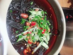 酸辣蕨根粉-德香苑脆皮烤鸭·经典(爱融荟城店)