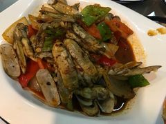 -马路牙子烧烤音乐酒馆(望京店)