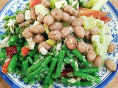 -清真老铁家灌汤包