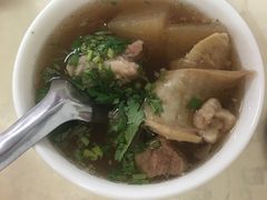 萝卜牛肉米饭-满满高压锅焖牛肉(七纬路店)