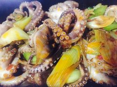 -臻鲜燕海鲜融合餐厅(金陵style店)