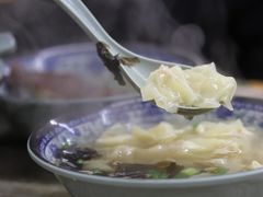 -无名氏宵夜小摊(祝家三姐妹馄饨店)