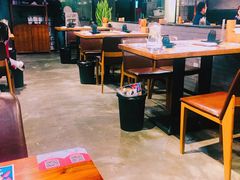 大堂-湘里乡亲甲王二老店