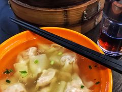 小馄饨-大龙汤包