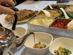 -鲜入围煮花胶鸡海鲜火锅