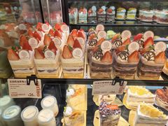 -CARINO BAKERY&CAFE(人广来福士店)