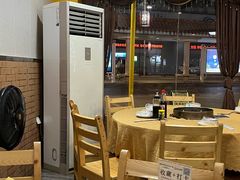 -濠轩阁特色生蚝火锅(水湾路店)