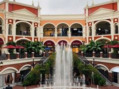 -佛罗伦萨小镇广佛名品奥特莱斯(疏港路店)