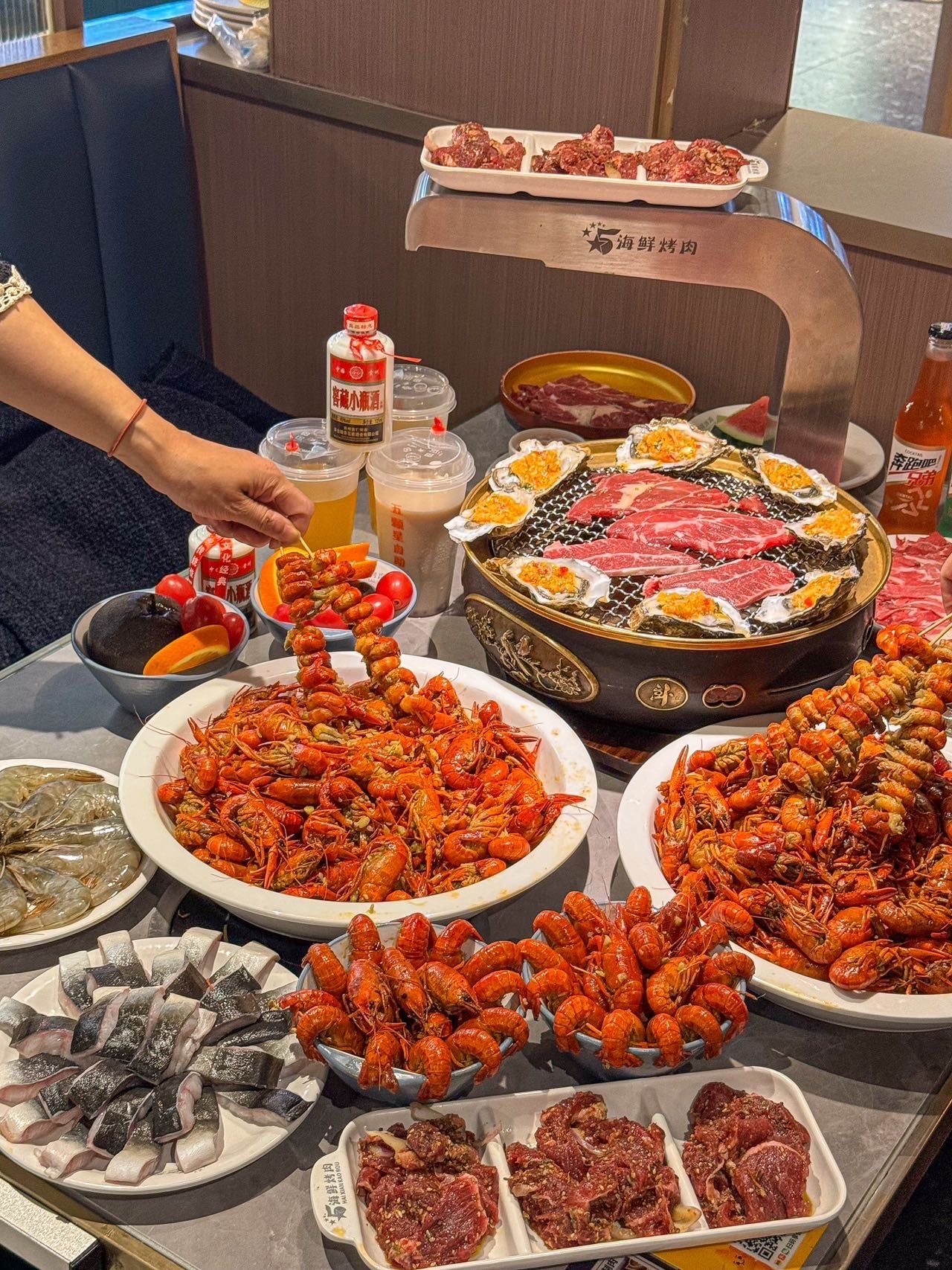 在八佰伴,这家自助餐是来报恩的吧!