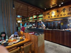 -潮火锅·麻辣牛肉火锅(观音桥方圆·LIVE店)