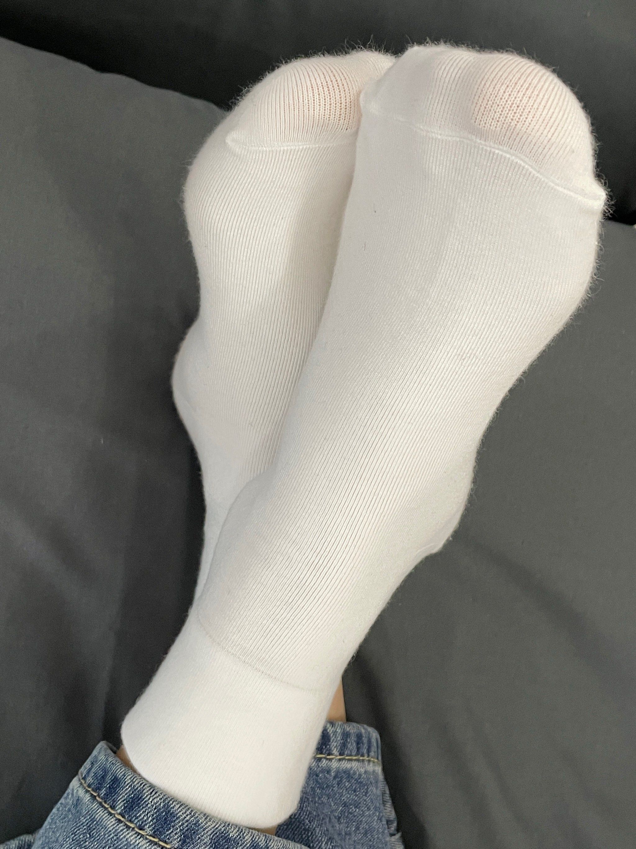 室内白袜悠闲时