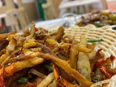 -江城燕子大排档(江汉路步行街店)