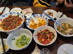 -八碗湘长沙市井菜(坡子街店)