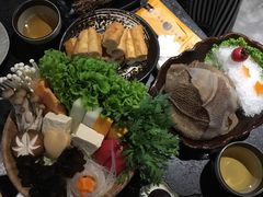 -湊湊火锅·茶憩(新中关购物中心店)