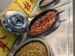 -食里香自助快餐(香槟小镇店)