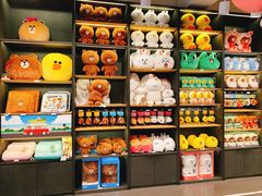 -LINE FRIENDS Garosu-gil Flagship Store