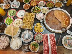 -沸炉重庆老火锅(军事博物馆店)