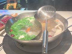 -左庭右院鲜牛肉火锅(金山万达店)